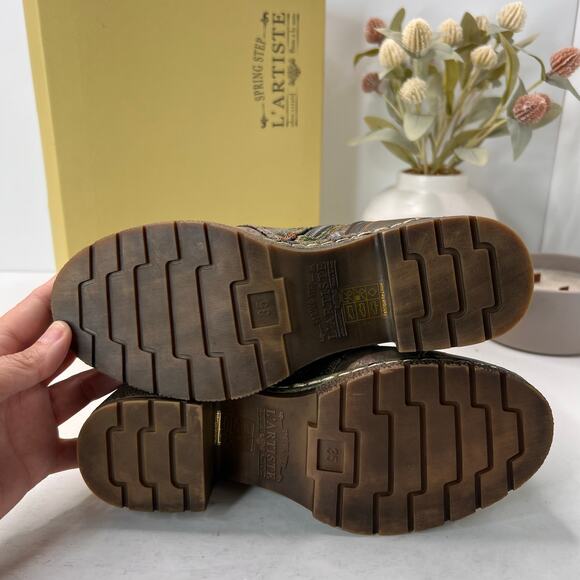 L'Artiste by Spring Step Fallinluv Leather Boot Olive Multi Women 4.5-5 NWB - Picture 8 of 11